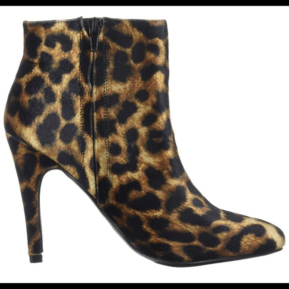 Madden Girl Sally Booties Leopard - Picture 2 of 6